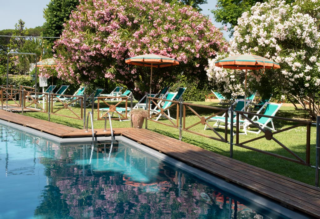 hermitage hotel forte dei marmi pool