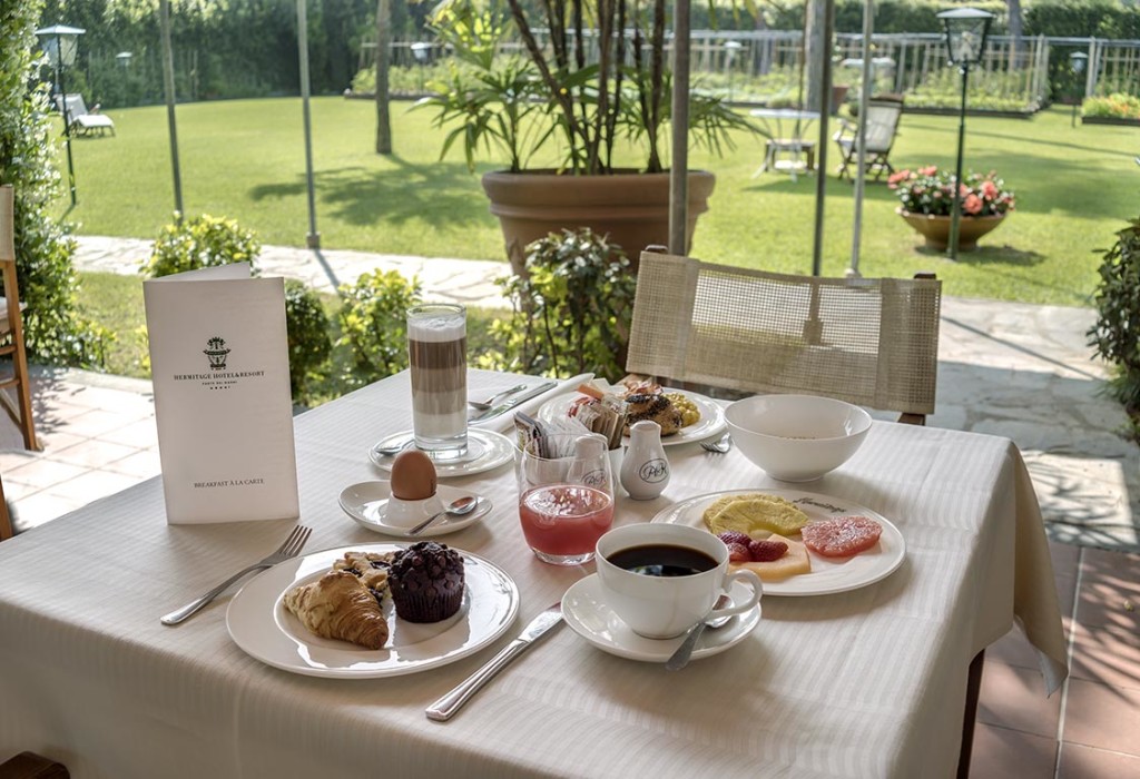 hermitage hotel forte dei marmi breakfast